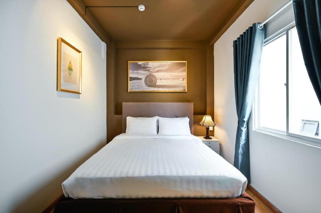 Hotel The Noble Swan Wood Park 3*